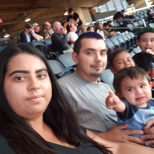 Meet your Posher, Henry